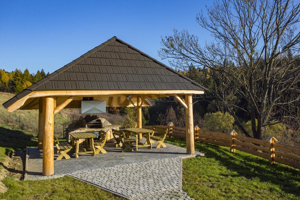 Osada Cztery Pory Roku Czorsztyn Villa Buitenkant foto